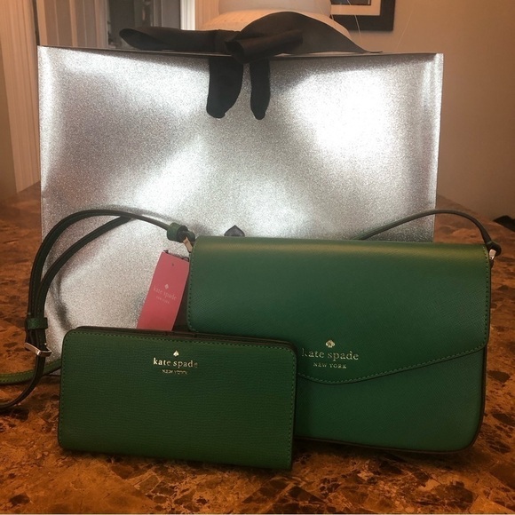 kate spade Handbags - Kate Spade Leather Crossbody + Wallet